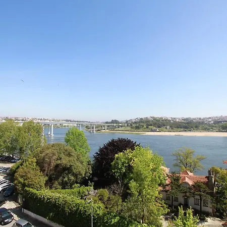 Douro River View * פורטו